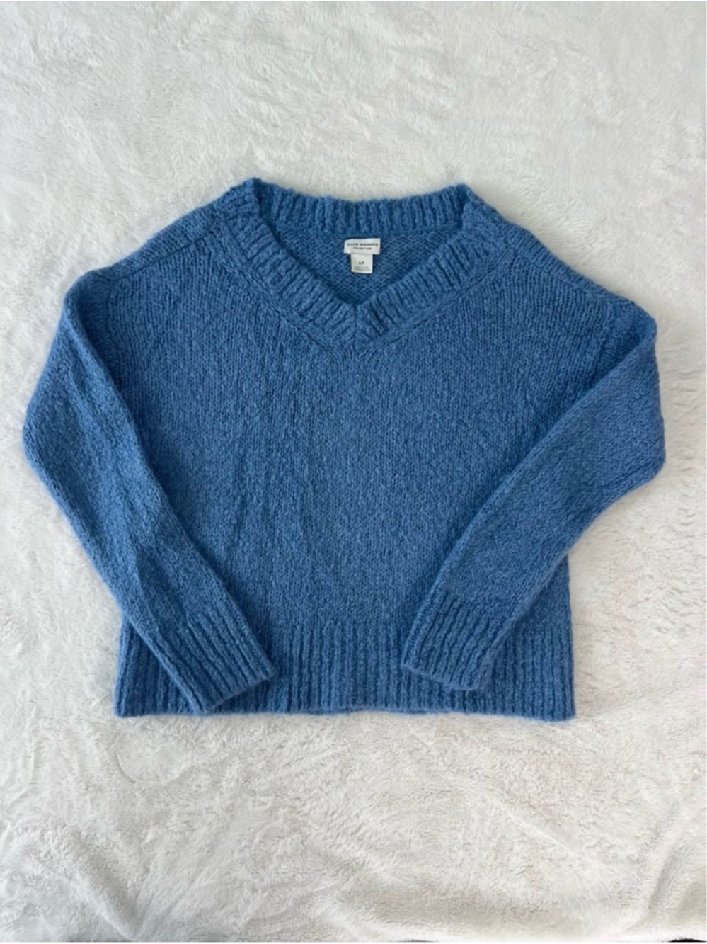 Club Monaco Blue Sweater – Luxurious Italian Yarn – Size small